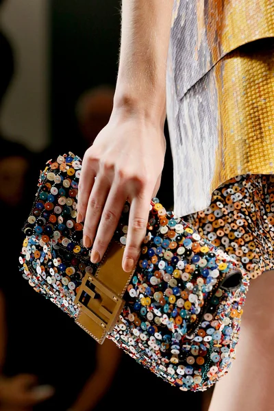 Look 92